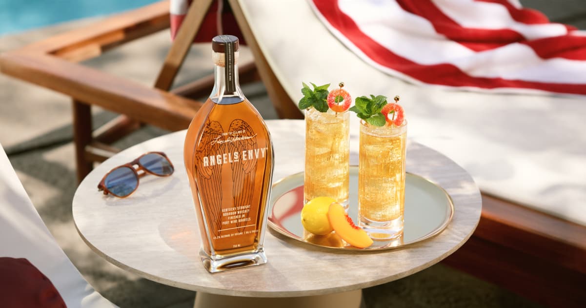 Peach Smash Cocktail Recipe | Angel's Envy US