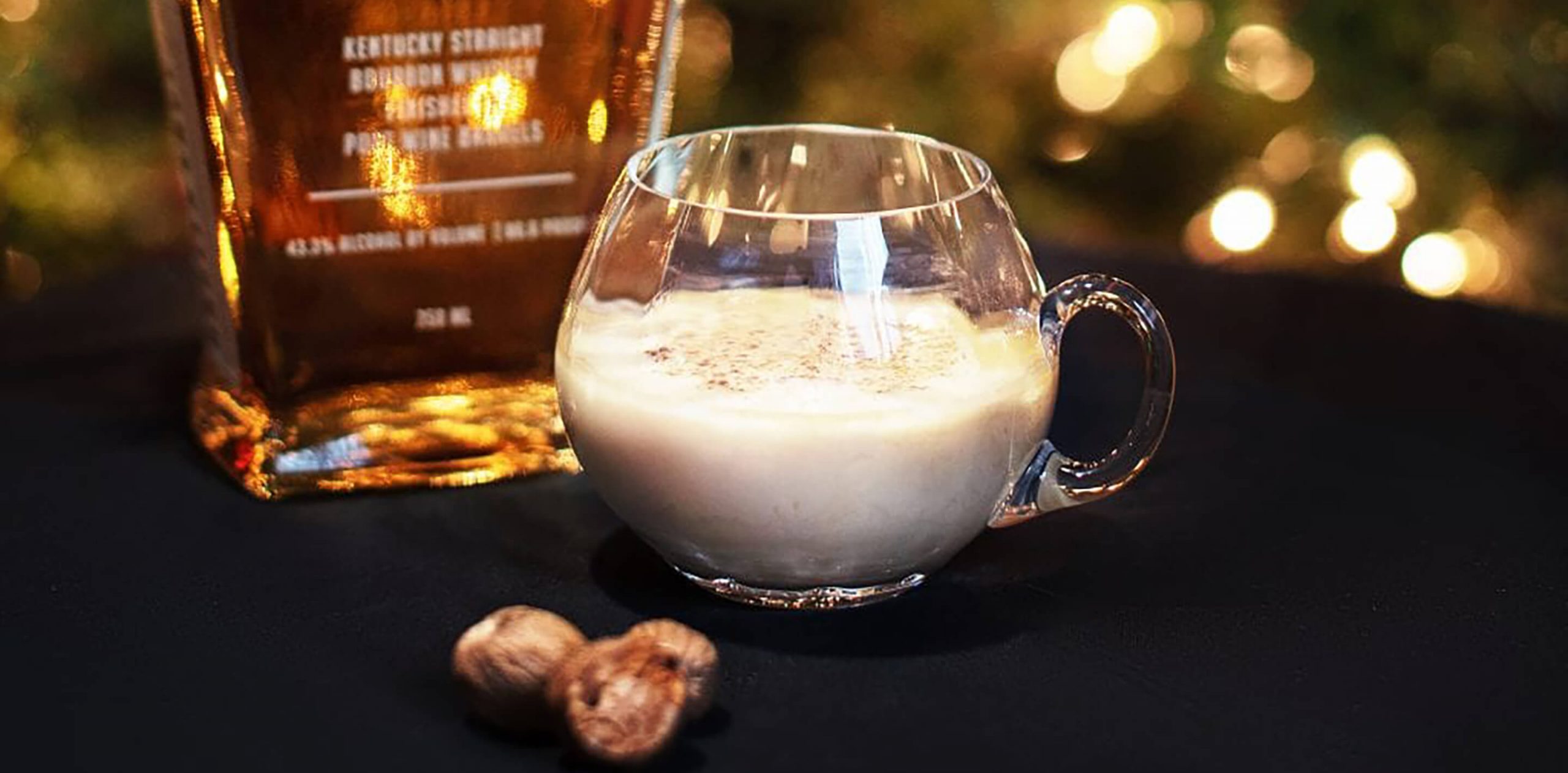 FY22_US_AngelsEnvy_CocktailsPairings_MixingHolidayCheerWithAngelsEnvy2018WinterCocktails_Header_Desktop (1)