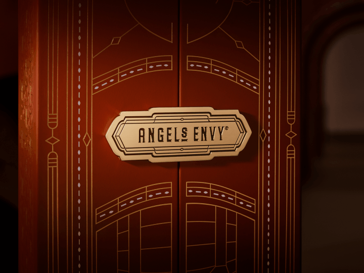 An animated gif cycling through the details of the Cellar Collection’s bottle and the decorative Angel’s Envy presentation box.